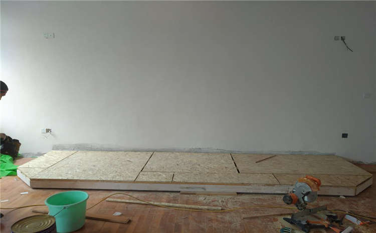 硬木企口運動體育地板價格