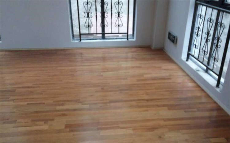 學(xué)校舞臺運(yùn)動木地板廠家報價表