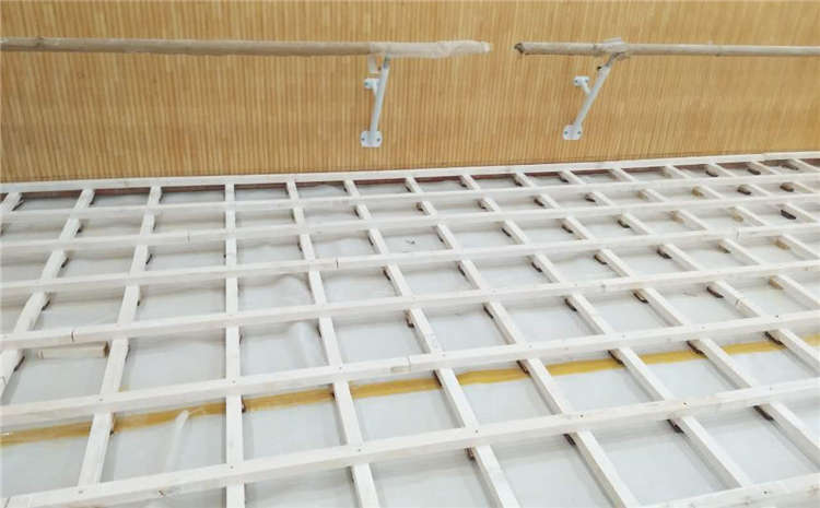 橡膠木木地板籃球場(chǎng)廠(chǎng)**哪**好?