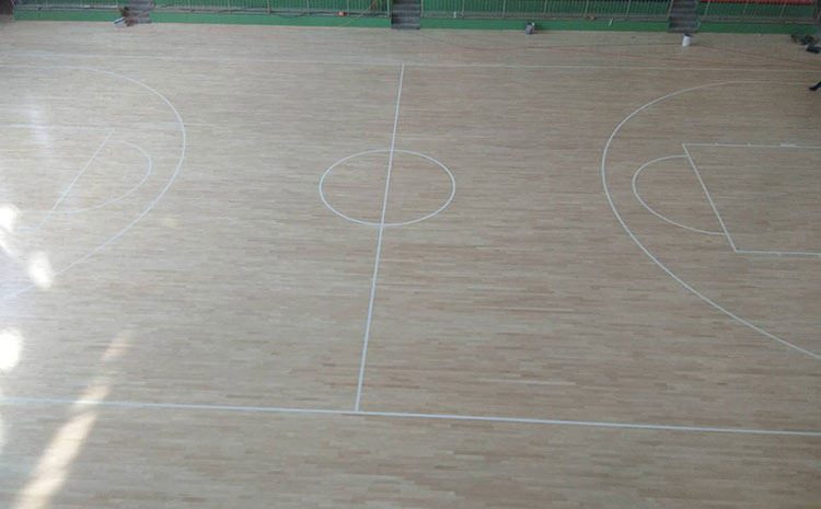 楓木運動木地板多少錢一平米？