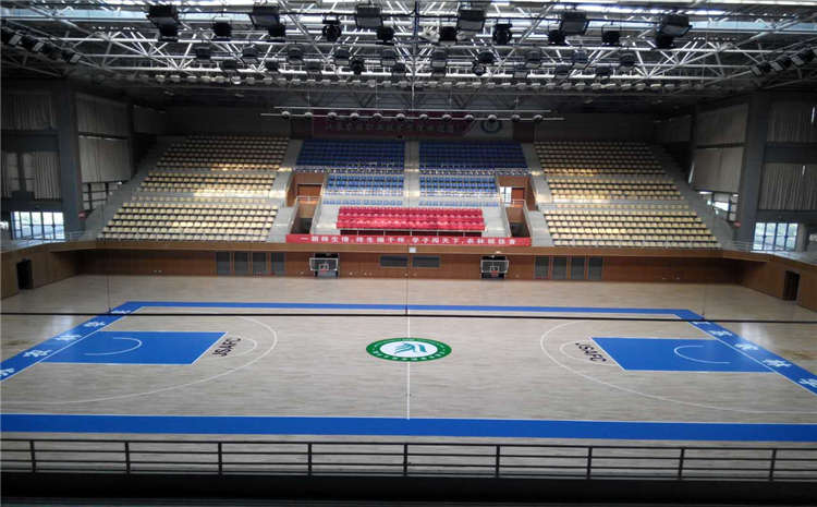 松木籃球運(yùn)動(dòng)地板怎么翻新?